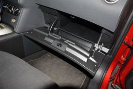 2012款日产逍客2.0XL火CVT两驱