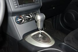 2012款日产逍客2.0XL火CVT两驱