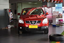 2012款日产逍客2.0XL火CVT两驱