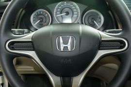 2012款本田锋范1.5L手动舒适版