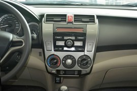 2012款本田锋范1.5L手动舒适版