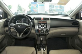 2012款本田锋范1.5L手动舒适版