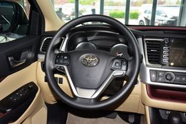 2015款丰田汉兰达3.5L