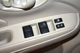 2014款日产阳光1.5XE