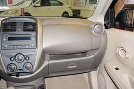 2014款日产阳光1.5XE