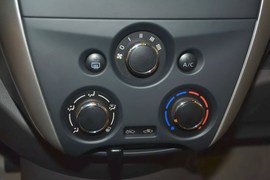 2014款日产阳光1.5XE