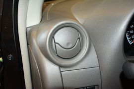 2014款日产阳光1.5XE