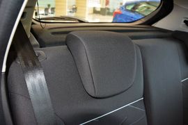 2013款福特嘉年华两厢1.5L自动时尚型