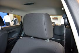 2013款福特嘉年华两厢1.5L自动时尚型