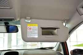 2013款福特嘉年华两厢1.5L自动时尚型