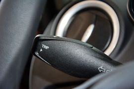 2013款福特嘉年华两厢1.5L自动时尚型