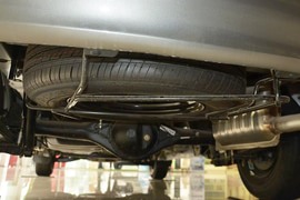 2011款江淮瑞风2.4L一家亲