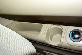 2011款江淮瑞风2.4L一家亲