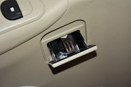 2011款江淮瑞风2.4L一家亲