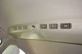 2011款江淮瑞风2.4L一家亲