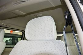 2011款江淮瑞风2.4L一家亲