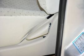 2011款江淮瑞风2.4L一家亲