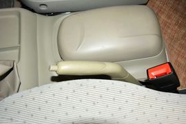 2011款江淮瑞风2.4L一家亲