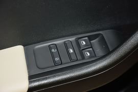 2015款斯柯达晶锐