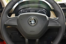 2015款斯柯达晶锐