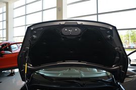 2013款福特嘉年华两厢1.5L自动时尚型