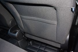 2013款福特嘉年华两厢1.5L自动时尚型