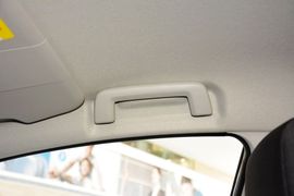 2013款福特嘉年华两厢1.5L自动时尚型