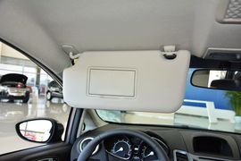 2013款福特嘉年华两厢1.5L自动时尚型