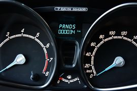 2013款福特嘉年华两厢1.5L自动时尚型