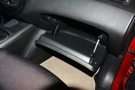 2014款日产骐达1.6L