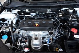 2015款本田雅阁2.0L