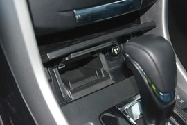 2015款本田雅阁2.0L