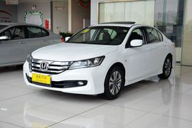 2015款本田雅阁2.0L
