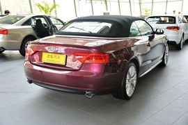 2014款奥迪A5敞篷45TFSI风尚版