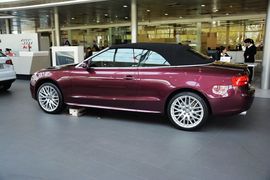 2014款奥迪A5敞篷45TFSI风尚版