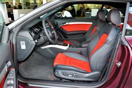 2014款奥迪A5敞篷45TFSI风尚版