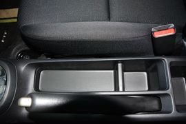 2014款本田飞度1.5L