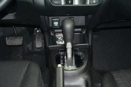 2014款本田飞度1.5L