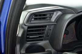 2014款本田飞度1.5L