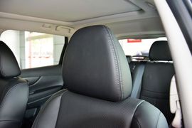 2014款日产奇骏2.0L