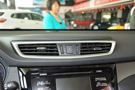 2014款日产奇骏2.0L