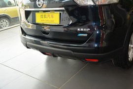 2014款日产奇骏2.0L