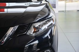 2014款日产奇骏2.0L