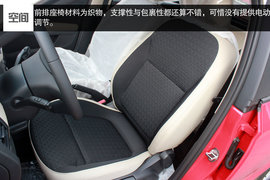 成都斯柯达晶锐实拍