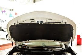 2015款日产天籁2.0L