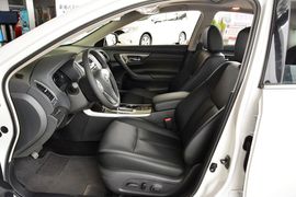 2015款日产天籁2.0L