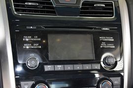 2015款日产天籁2.0L
