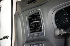 2015款日产天籁2.0L