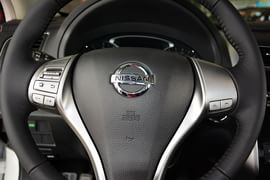 2015款日产天籁2.0L
