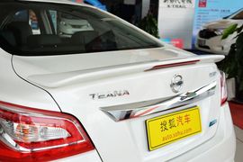 2015款日产天籁2.0L